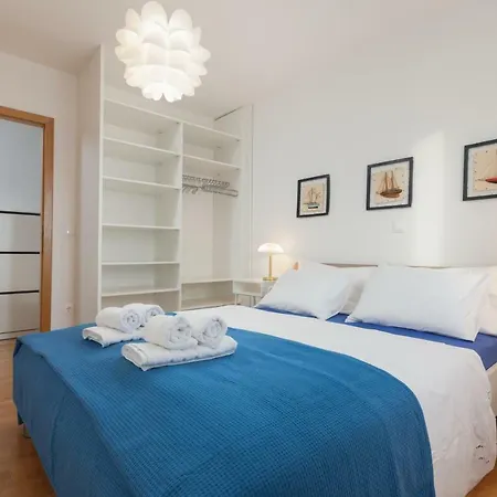 Apartment Andrea Makarska